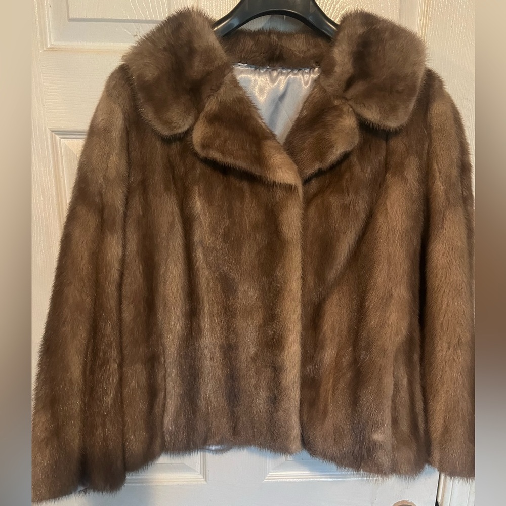 Ladies Gorgeous Grey Mink Jacket